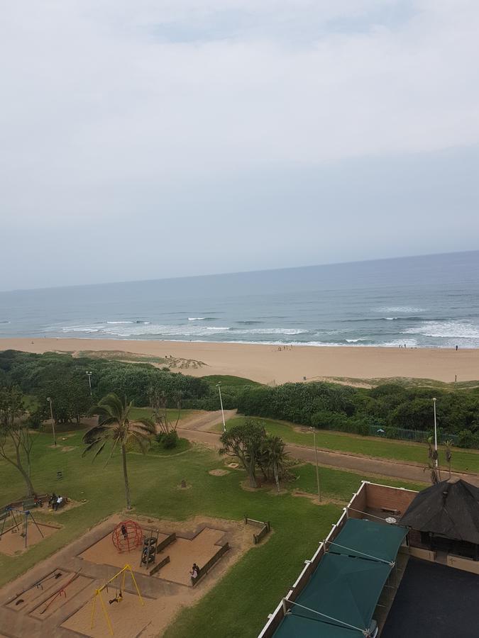 Beach Frond Apartment Amanzimtoti Exterior photo